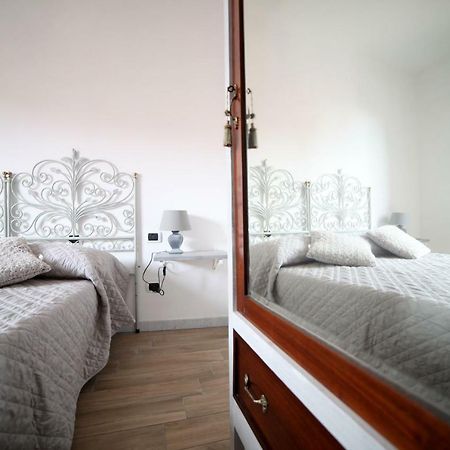 B&B Agora سارزانا المظهر الخارجي الصورة