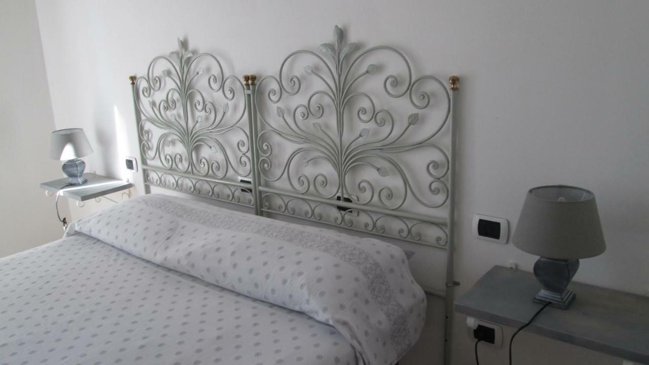 B&B Agora سارزانا المظهر الخارجي الصورة